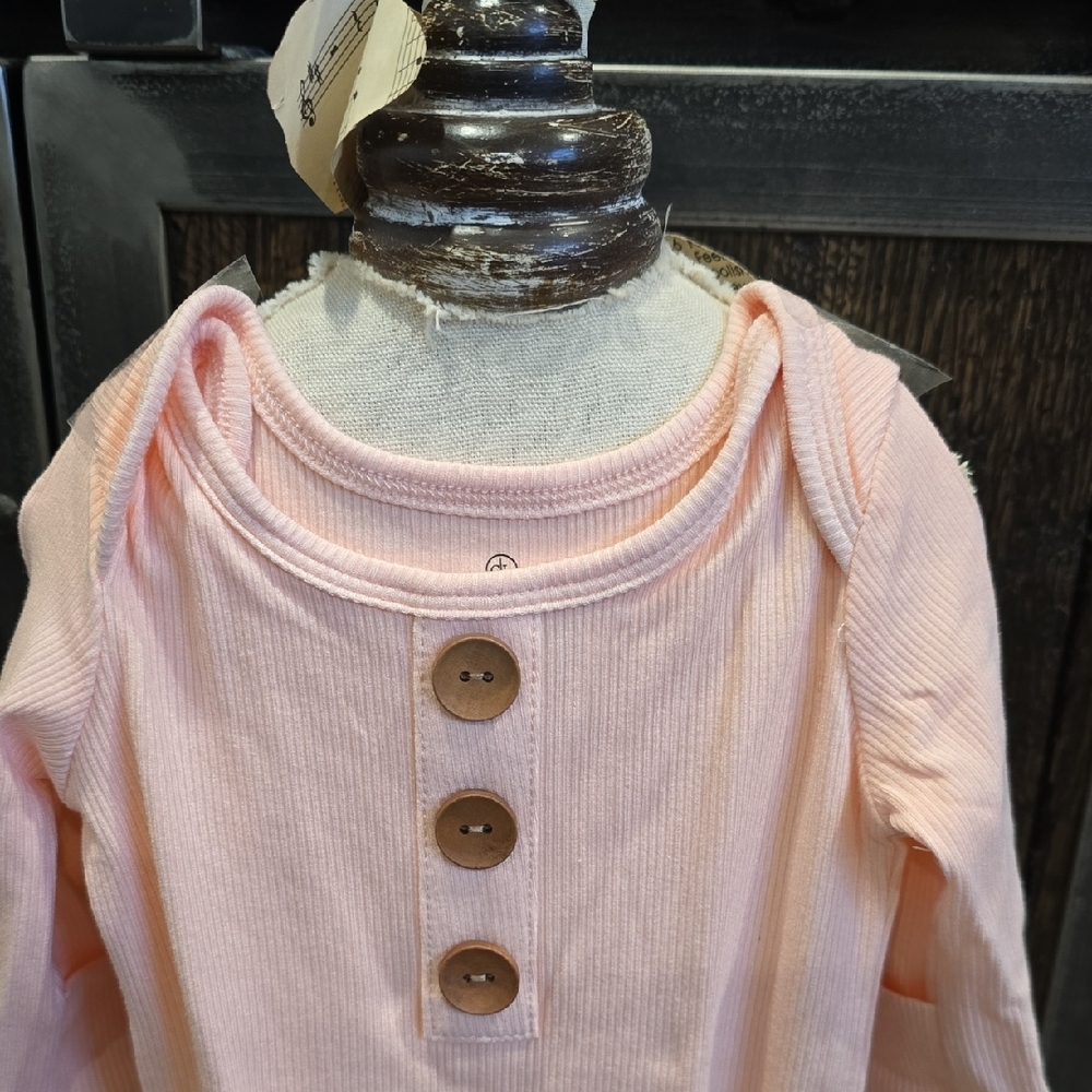 Caden Lane Peach Buttoned Sleep Sack - Picture 3 of 8